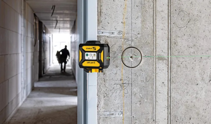 Stabila LAX 320 G Green Beam Cross Line Plus Plumb Point Laser jobsite