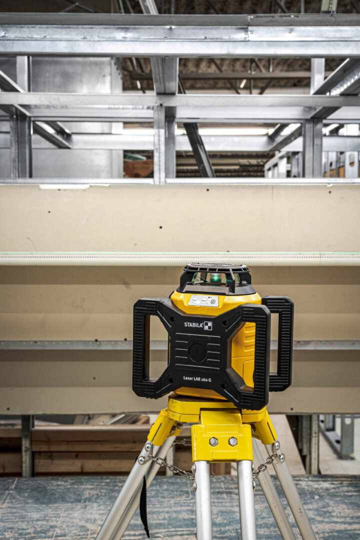 Stabila LAR 160 G GREENBEAM Rotary Self-Leveling Laser interior