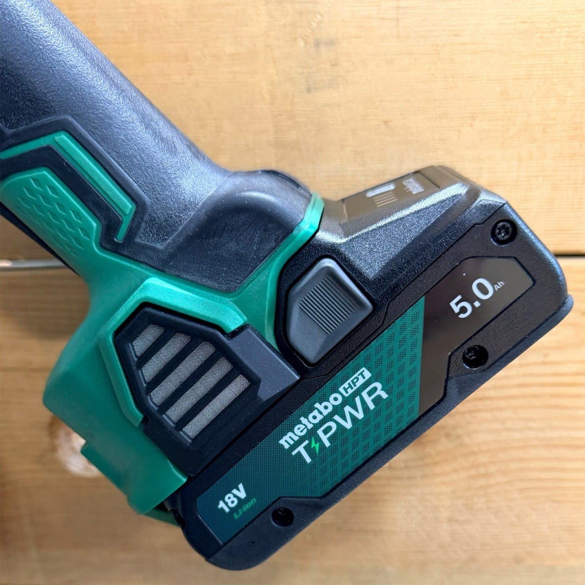 Metabo HPT BSL1850MT 18V 5Ah T-PWR Tabless Battery 383582M with tool