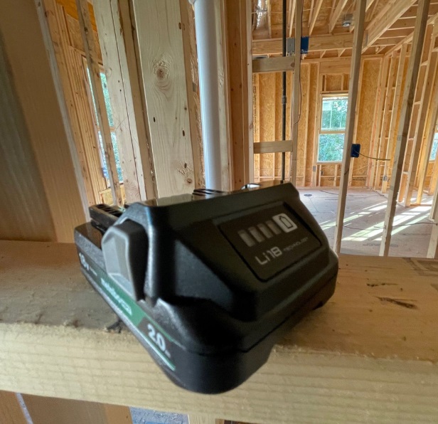 Metabo HPT BSL1820M 2.0 Ah Lithium Ion Battery w/ Fuel Gauge jobsite