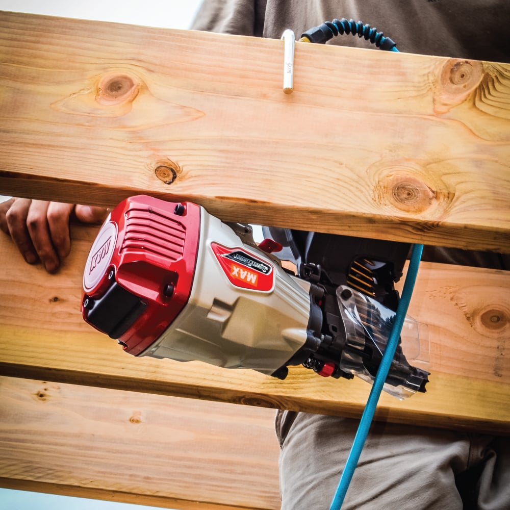 MAX CN890F3 SuperFramer Coil Framing Nailer jobsite