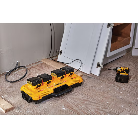 Dewalt DCB104 12V/20V MAX FLEXVOLT Fan Cooled Multi-Port Fast Charger in use