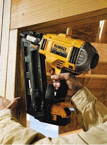 Dewalt DCN692M1 for Framing Trusses