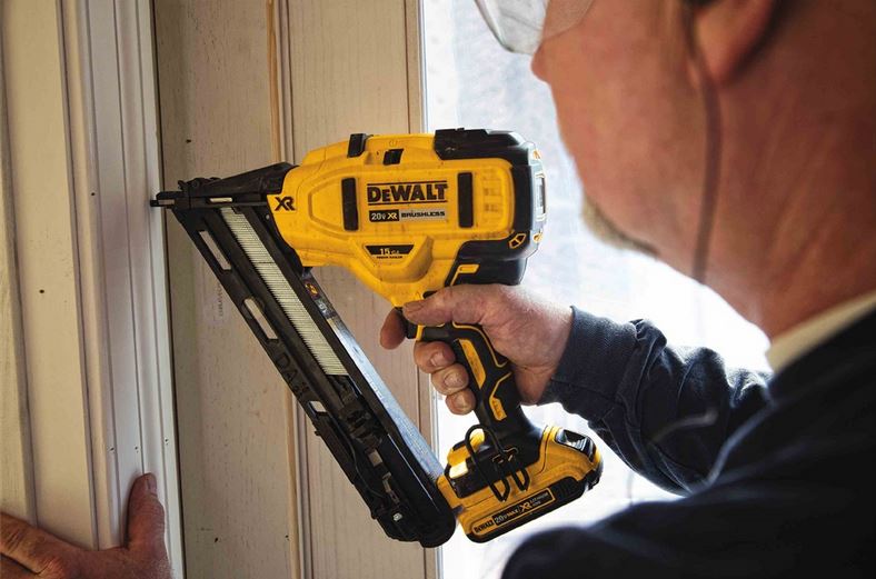Dewalt DCN650B For Door and Window Casings