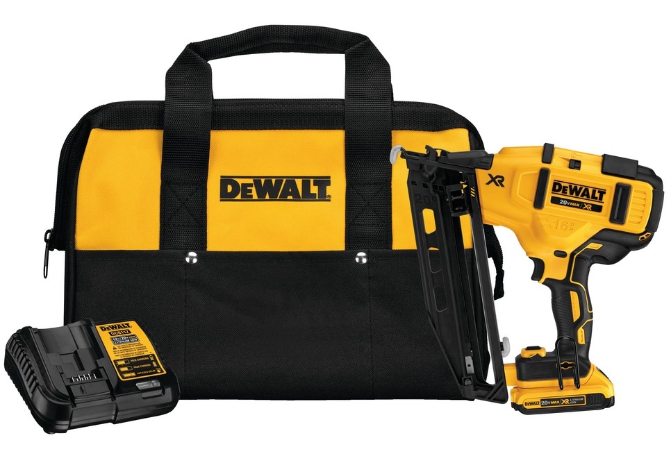 Dewalt 20V 16 Ga. Cordless Angled Finish Nailer w/ Battery