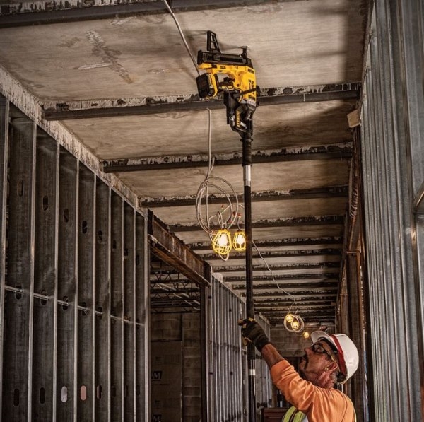 Dewalt DCN8905 for Ceiling Fastening