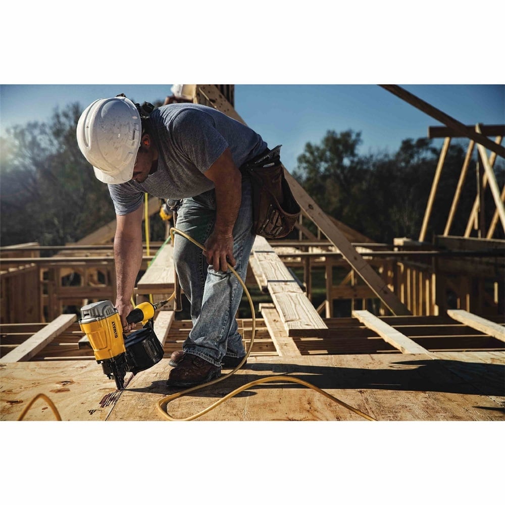 Dewalt DWF83C Coil Sheathing Nailer