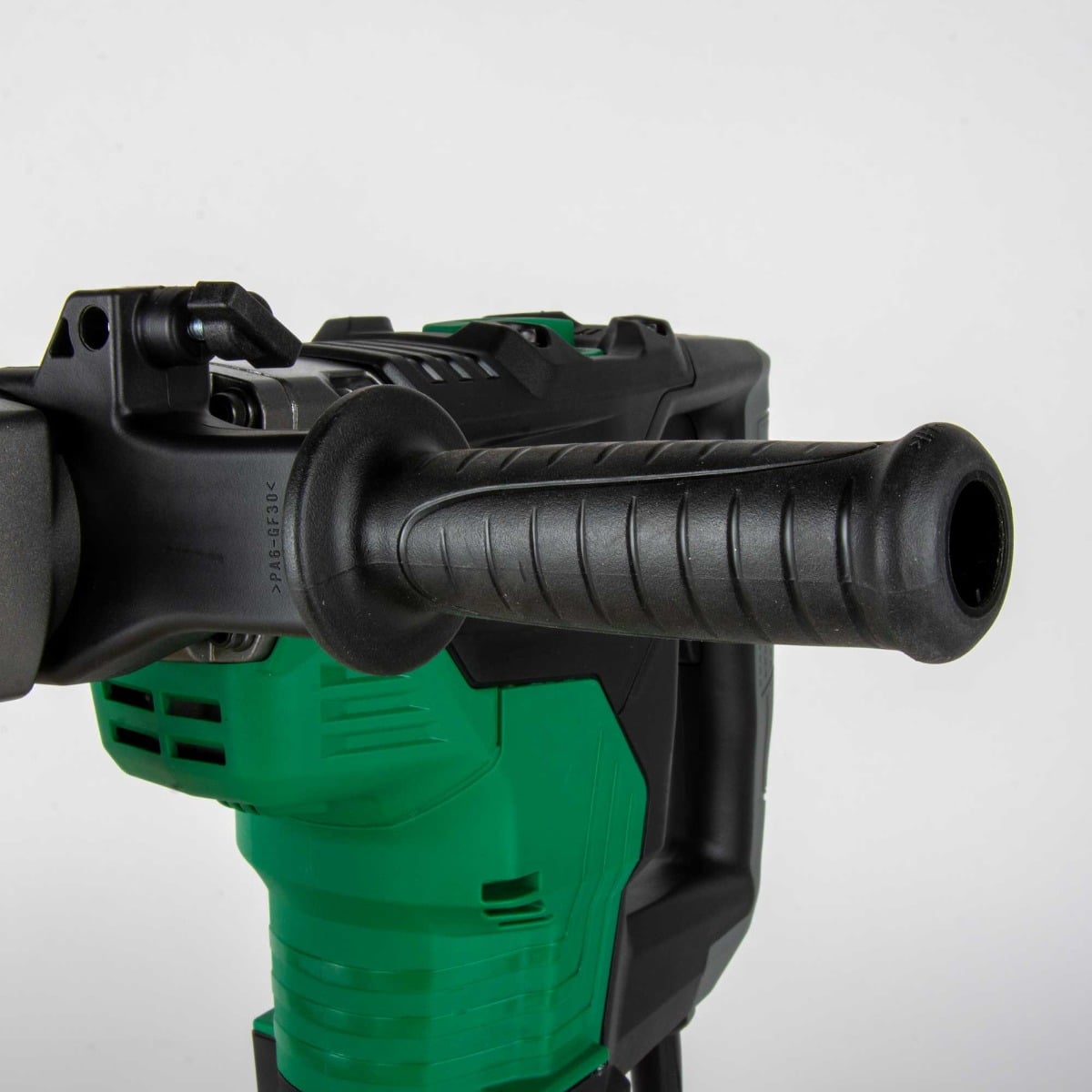 Metabo HPT (Formerly Hitachi) DH38YE3M 1-9/16" Rotary Hammer Drill, w/ Case and safety clutch
