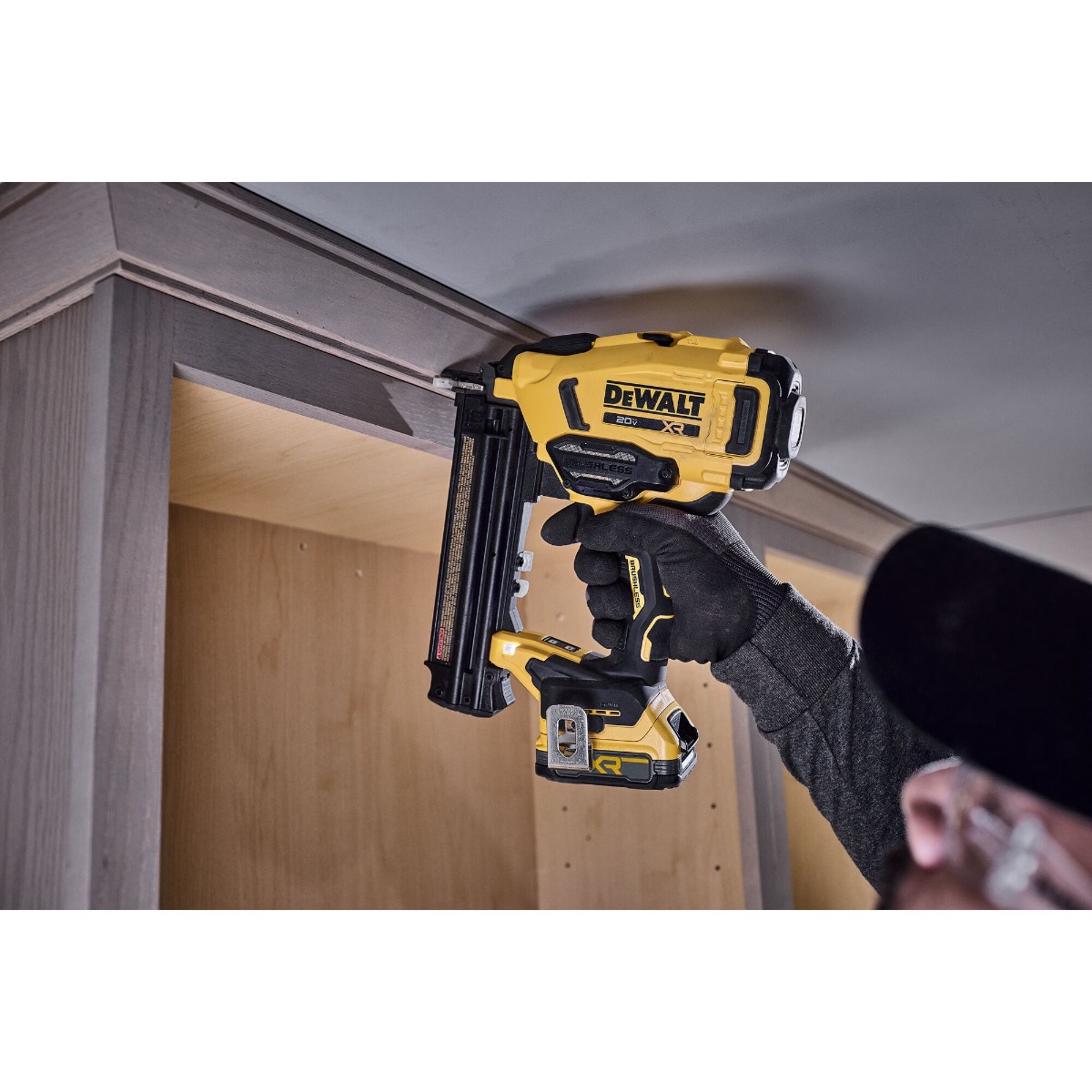 Dewalt DCN210B 20V 18 Ga. Cordless Brad Nailer jobsite