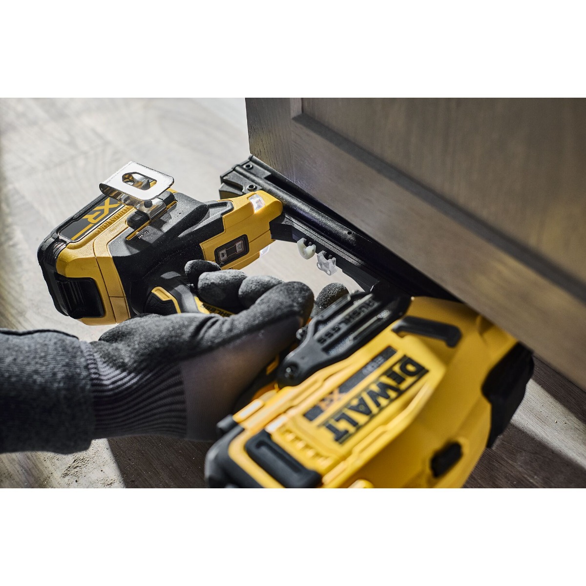 Dewalt DCN210B 20V 18 Ga. Cordless Brad Nailer finish work