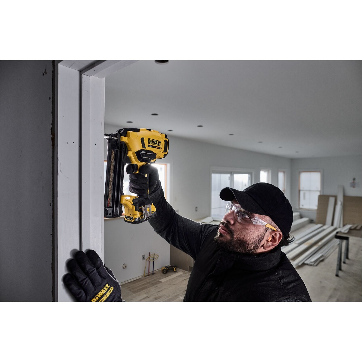 Dewalt DCN210B 20V 18 Ga. Cordless Brad Nailer in use