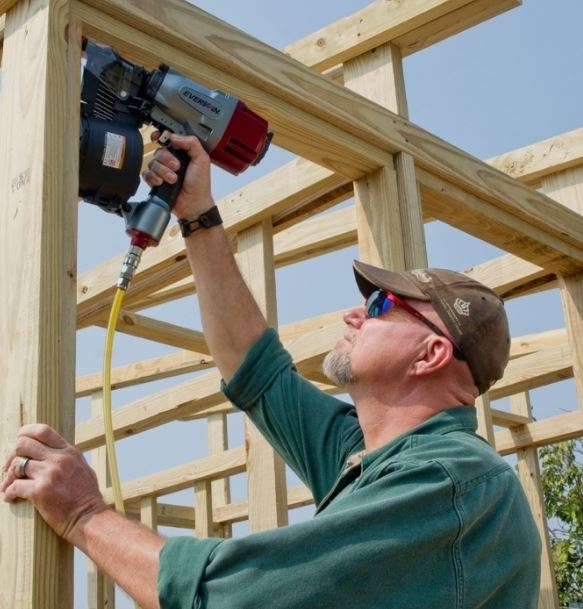 Everwin FCN90L Framing Nailer Using