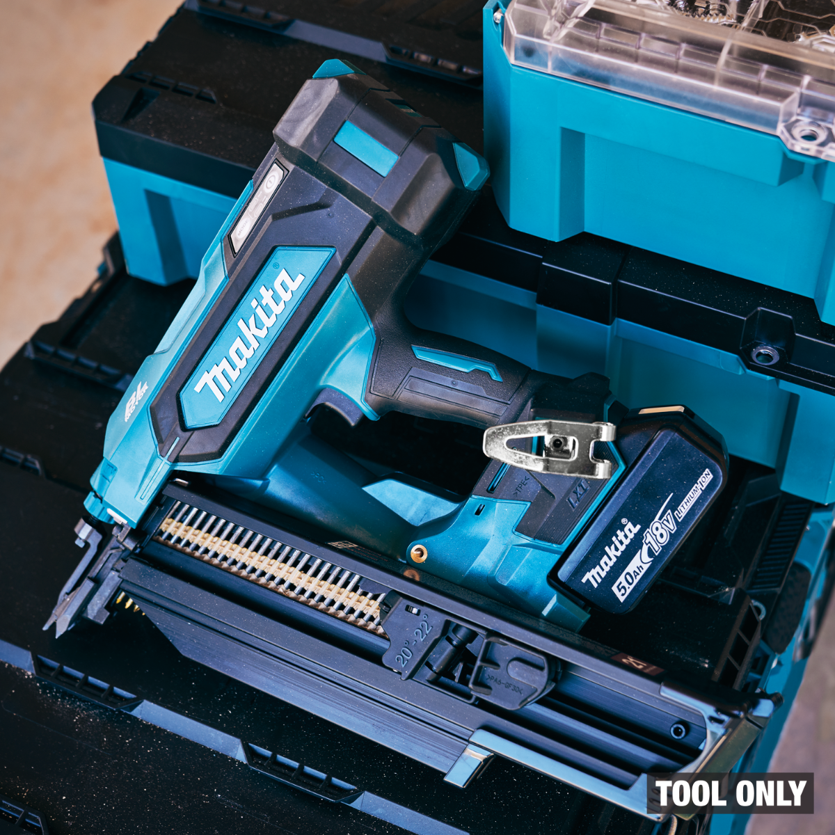 Makita XNB03Z 18V LXT Brushless 21-Degree Full Round Head Framing Nailer with nails