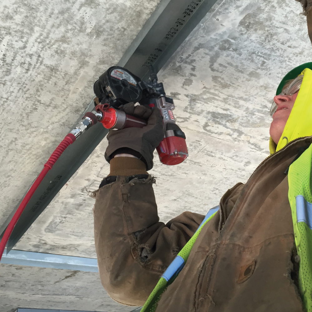 MAX HN25C PowerLite High Pressure Concrete Pinner professional contractor