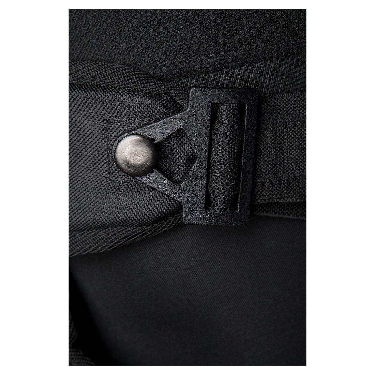 LIFT Safety KP2-0K Pivotal 2 Knee Guard Buckle Zoom