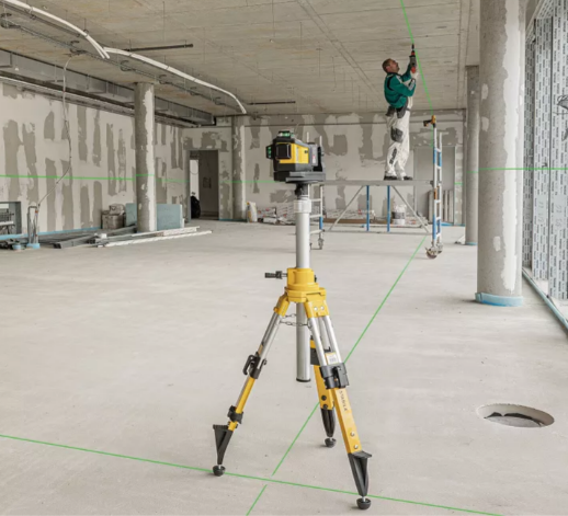 STABILA 03420 LAX 600 G Multi-Line 360° GREENBEAM Laser Kit tripod in use