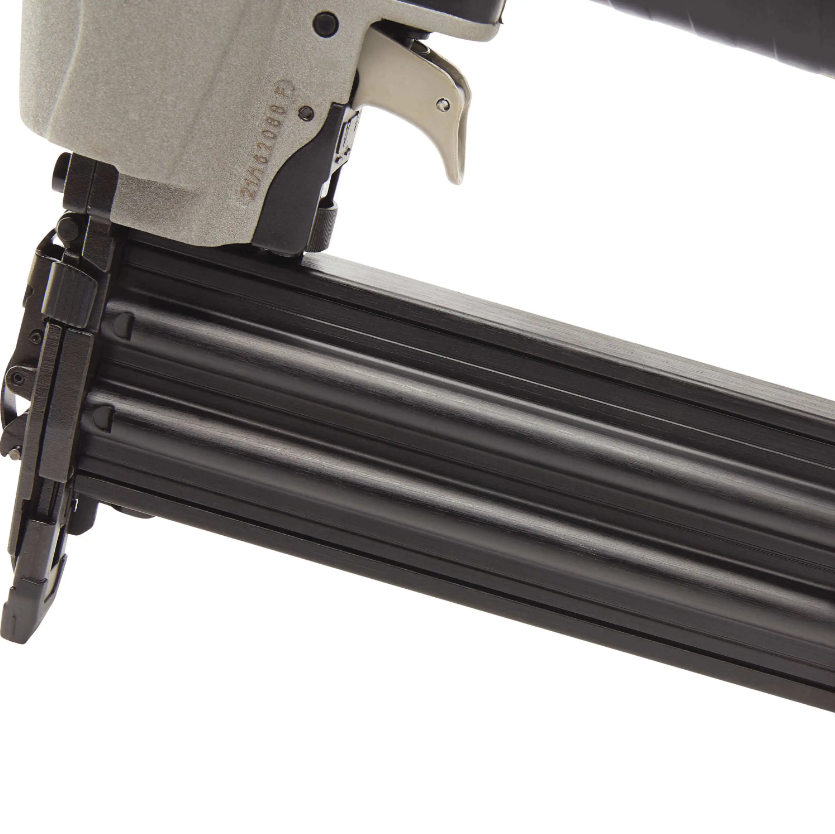 Paslode T200-F18P 515600 Pneumatic Brad Nailer straight mag