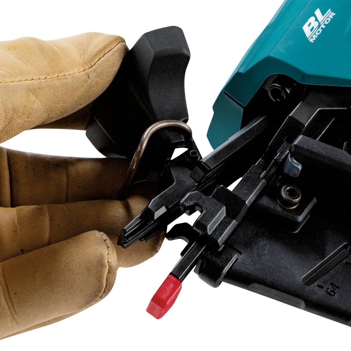 Makita XNB06Z 18V LXT Brush1less 16 Gauge Angled Finish Nailer slim nose design