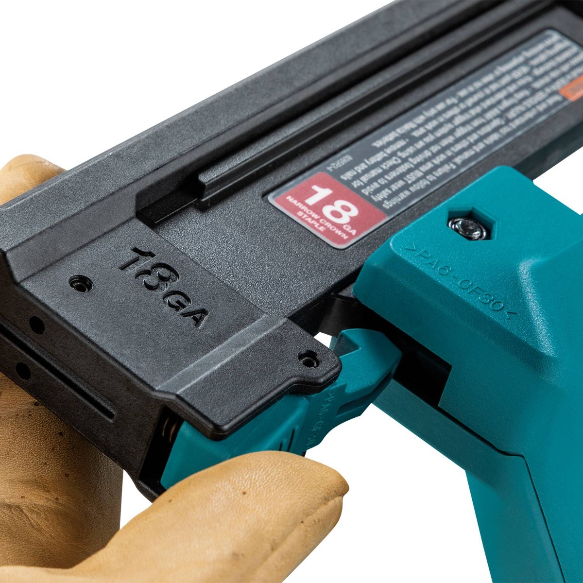 Makita XTS02Z 18V LXT Brushless 18 Gauge Narrow Crown Stapler magazine