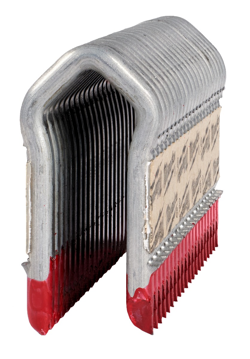 Milwaukee MPU112-960 1-1/2" 9 Gauge Galvanized Fence Staples zoom