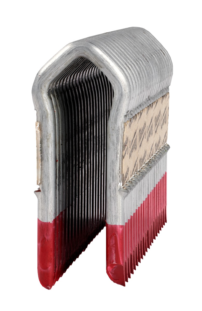 Milwaukee MPU2-960 2" 9 Gauge Galvanized Fence Staples zoom