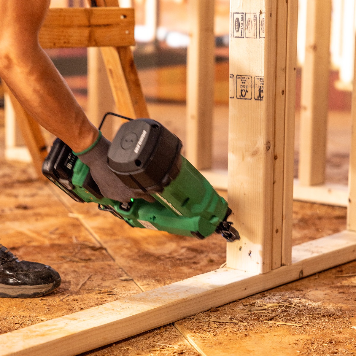 Metabo HPT NR1890DRA 18V MultiVolt Cordles… | Nail Gun Depot