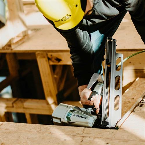 Metabo HPT NR83A5(S1)M 21-Degree Framing Nailer w/ Aluminum Magazine, 2"-3-1/4" claw tip for framing at angle