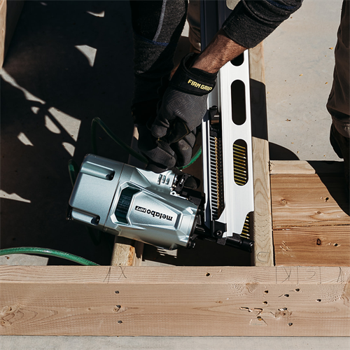 Metabo HPT NR83A5(S1)M 21-Degree Framing Nailer w/ Aluminum Magazine, 2"-3-1/4" professional contractor framing job