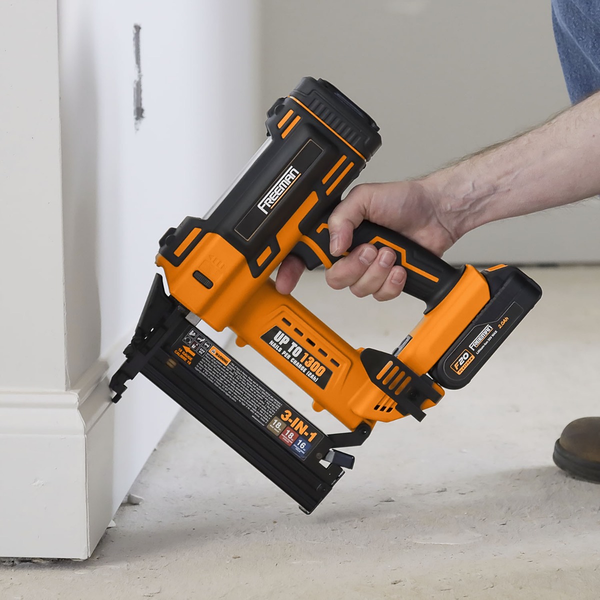 Freeman PE20V31618G 20V Cordless 3-in-1 16 and 18 Gauge Nailer/Stapler Kit w/ Battery and Charger, 5/8" – 2" in use