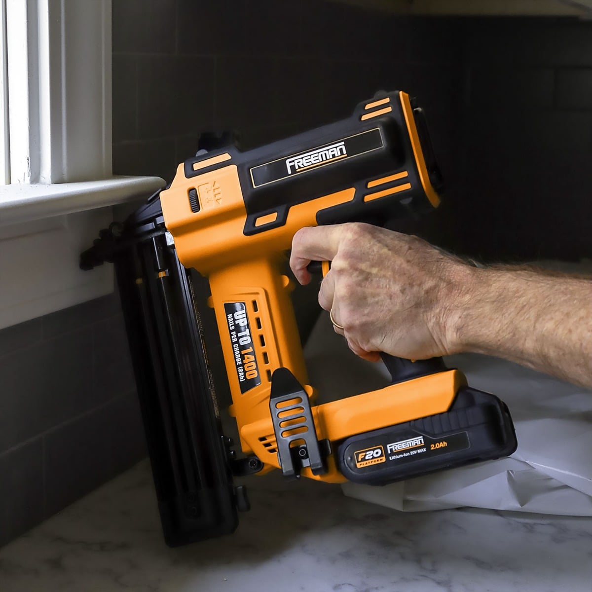 Freeman PE20VBR50 20V Cordless 18-Gauge Brad Nailer Kit w/ Battery and Charger, 3/8" – 2" contractor use