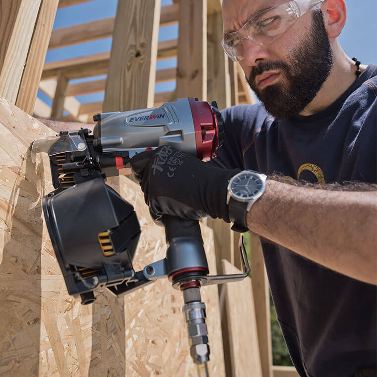 Everwin SCN51 Siding Coil Nailer, 1" - 2" jobsite