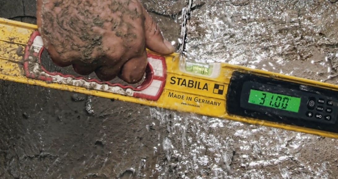 Stabila 36572 72" Type 196-2 Digital TECH Level Water