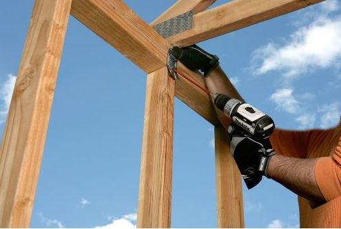 Strong-Drive 0.152 x 6" SDWC Truss Screw Install