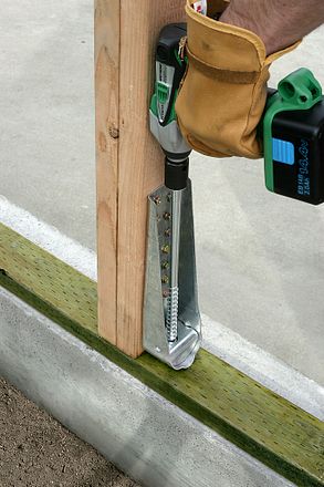 1/2” x 5” Strong-Tie THD50500H Zinc Titen HD Heavy-Duty Concrete Masonry Screw jobsite install